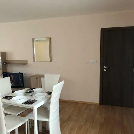 Aurora Lejlighedshotel Pomorie